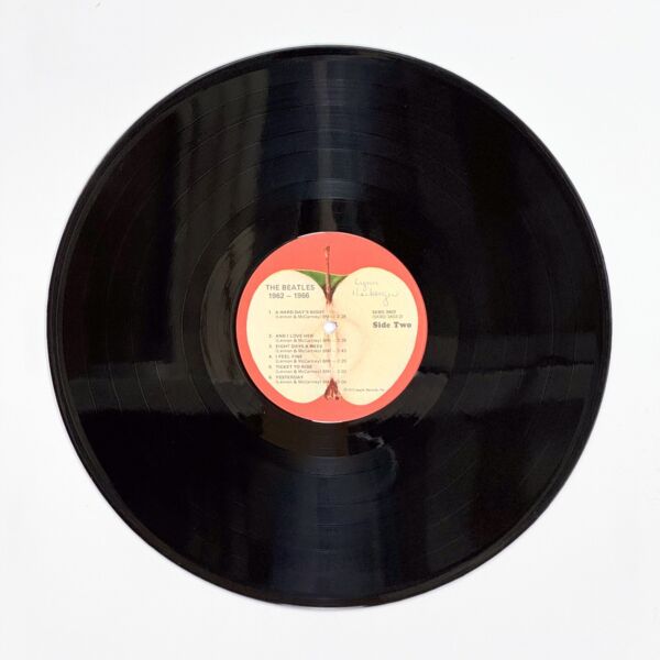 Back of the record 1962-1966 by The Beatles